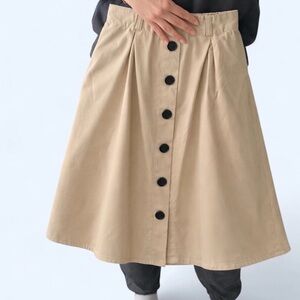 Chic Beige Button-Down A-Line Skirt